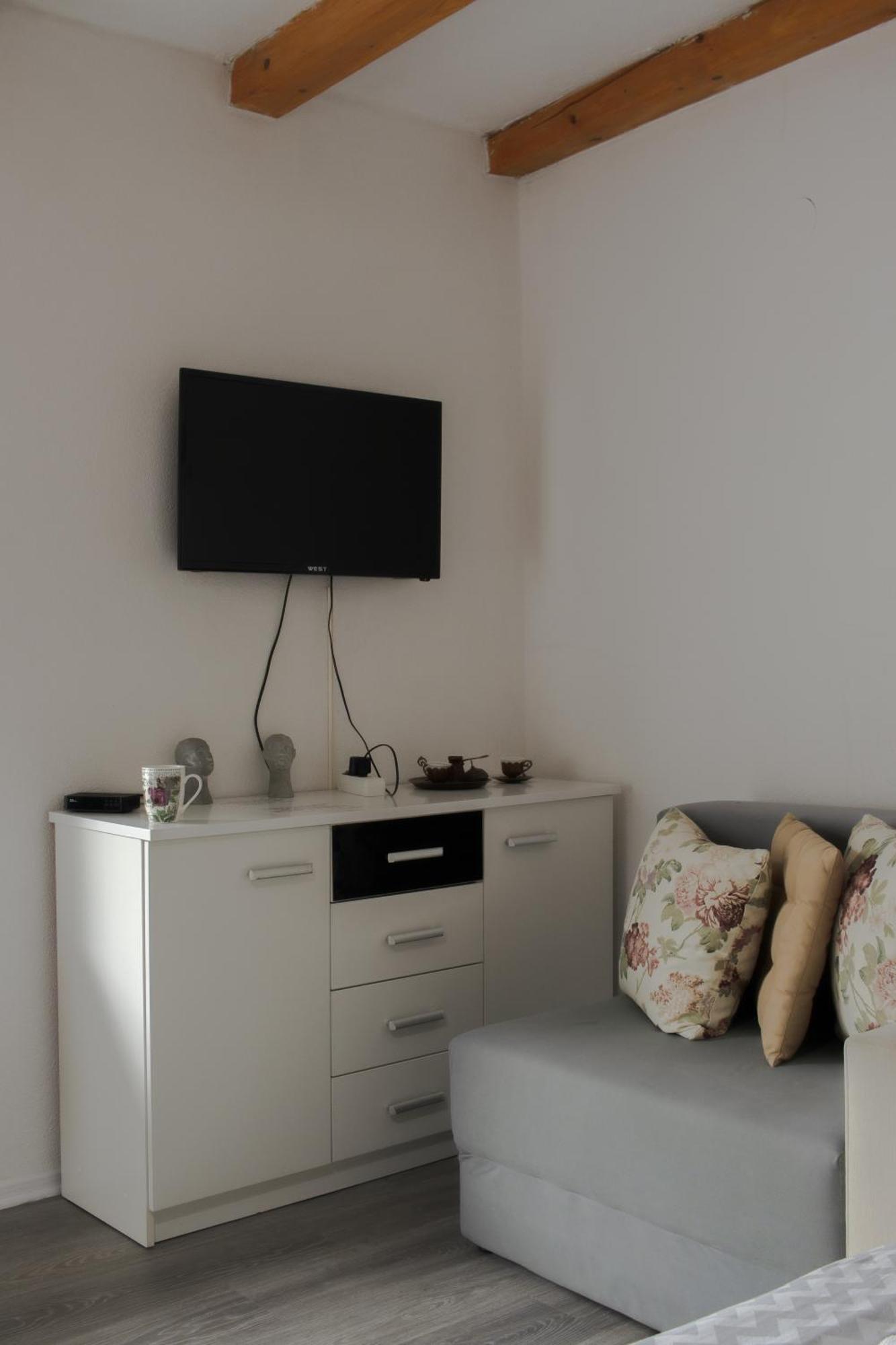Apartments Hrvatin No 5 Сараево Экстерьер фото