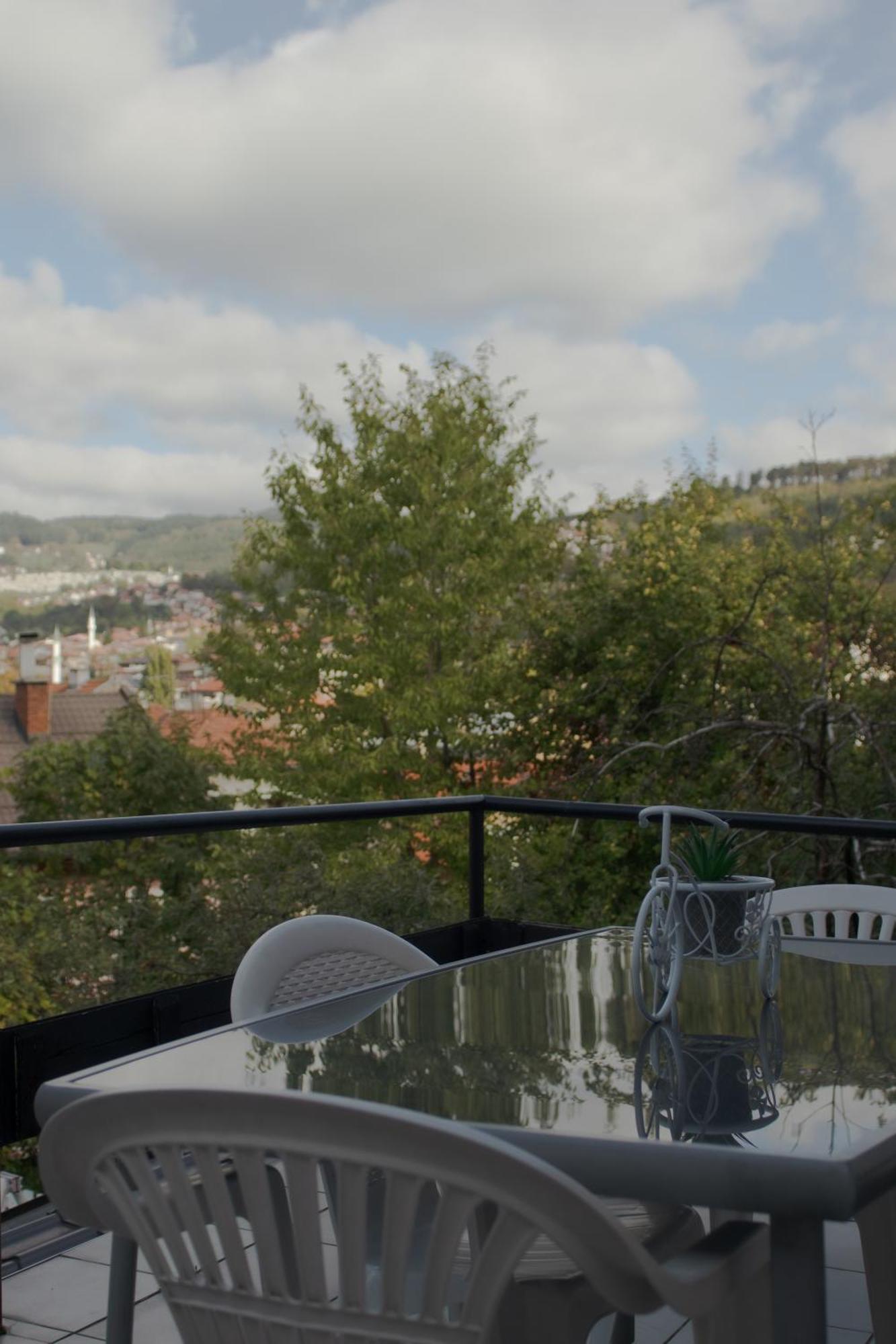 Apartments Hrvatin No 5 Сараево Экстерьер фото